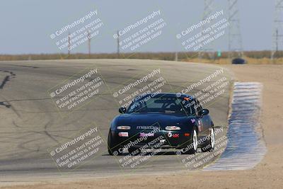 media/Oct-29-2022-CalClub SCCA (Sat) [[e05833b2e9]]/Race Group 3/Qualifying (Outside Grapevine)/